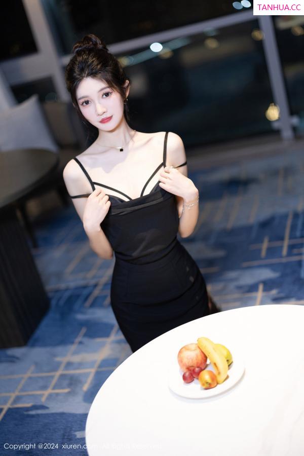程程程  [XiuRen]高清写真图 2024.07.02 No.8791 程程程-第35张图片